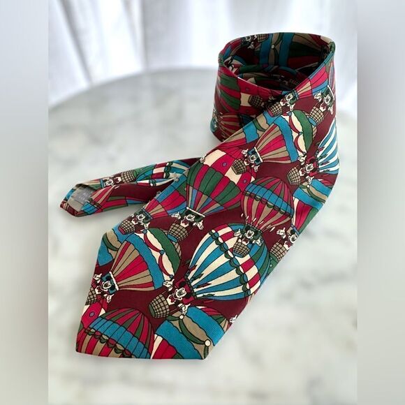 Mickey Mouse Disney Silk Tie 3.5” W 51” L - Picture 3 of 12